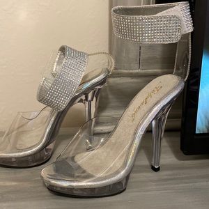 Fabulicious clear stiletto with rhinestone ankle strap in size 6